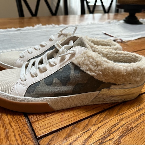 Dolce vita slip on sneakers - Picture 3 of 4